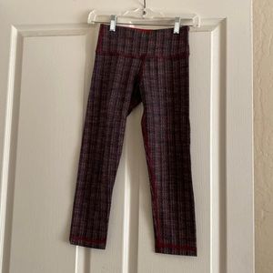Lululemon calf length leggings size 2
